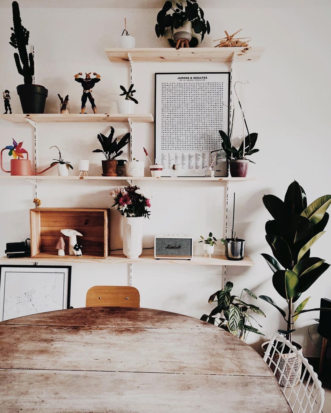 Photo by LA MAJORETTE À MOUSTACHE on July 21, 2021. May be an image of indoor.