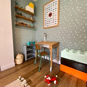 Photo by Marion Solène | Bella Morphose in Aix-les-Bains with @sostrenegrene, @leboncoin, @lamajoretteamoustache, and @sklum.welovedesign_fr. May be an image of indoor.