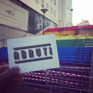 Photo by Sacrés Français ! in Sacrés Français with @levoyageanantes, @tourismeloireatlantique, @nantesfr, @bigcitylifenantes, @nanteshype, @le_bonbon_nantes, @lamajoretteamoustache, @sortiesanantes, @ouestfrance.nantes, @johanna_rolland, and @sacres_francais_.